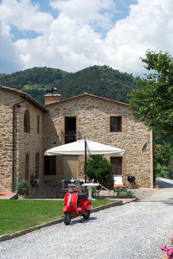 Agriturismo La Marginella Villa Pescia Buitenkant foto